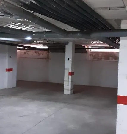 Апартаменты Luxury 2 Bedrooms With A Garage